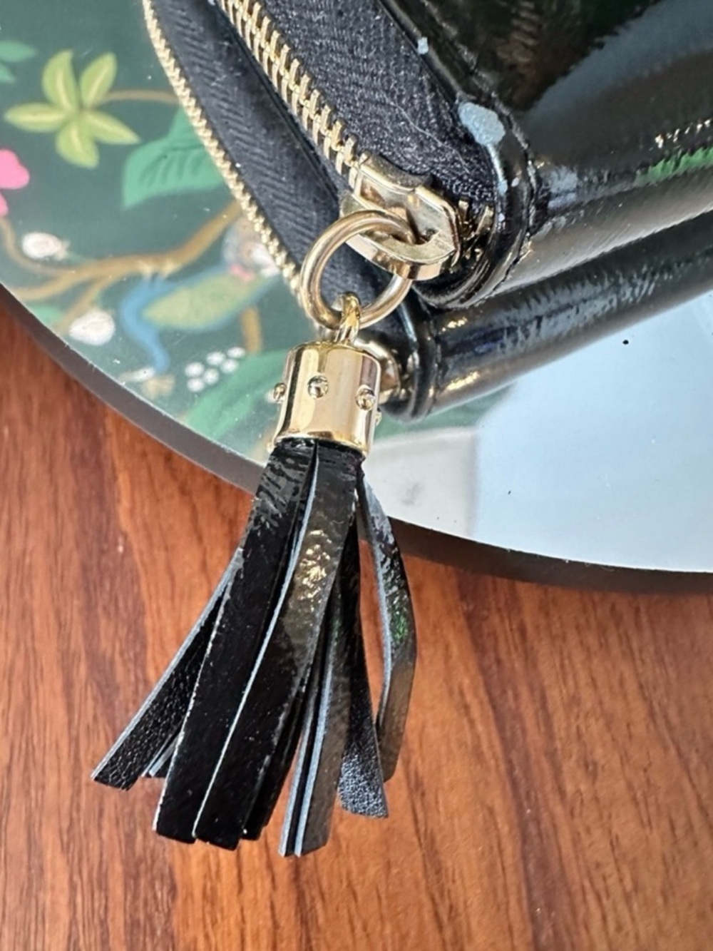 Gucci Black Soho Patent Leather Zip Wallet - Picture 3 of 8